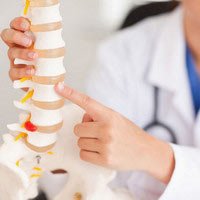 Признаки остеопороза и его лечение